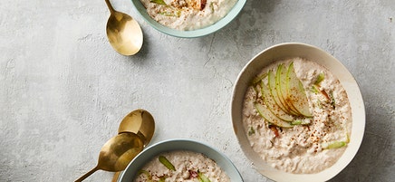 Overnight oats med äpple och kanel