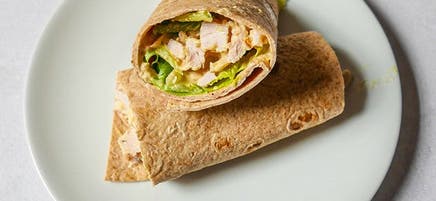 Roulé à la salade César au poulet