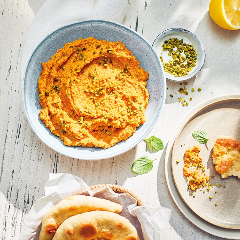 Karottendip mit Pistazien