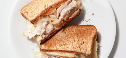 Sandwich Reuben de poulet