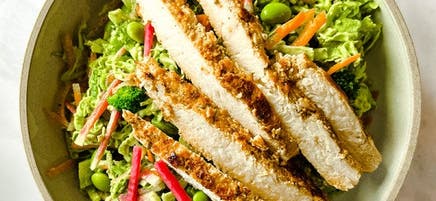 Salade ranch avec du poulet grillé par Mélissa