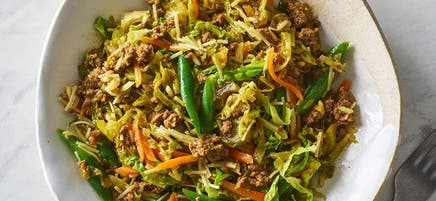 Sauté de bœuf et de chou au cari