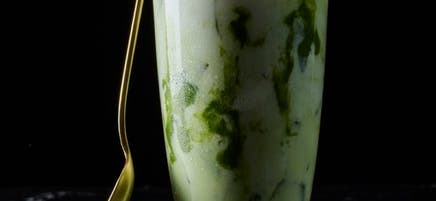 Le latté glacé au matcha The MacroBarista
