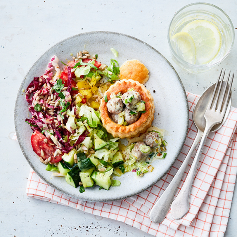 Pastetli mit Brätkügeli