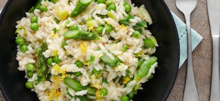 Risotto au citron et aux légumes printaniers