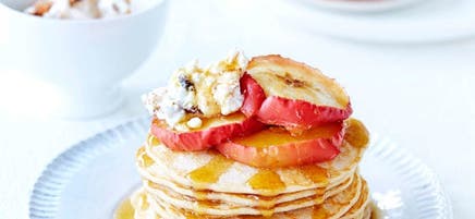Buckwheat pancakes with roasted apple and cottage cheese