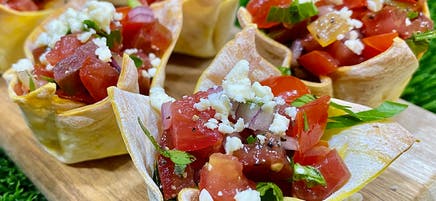 Anna's bruschetta wonton cups
