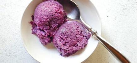 Crème glacée de tofu aux bleuets