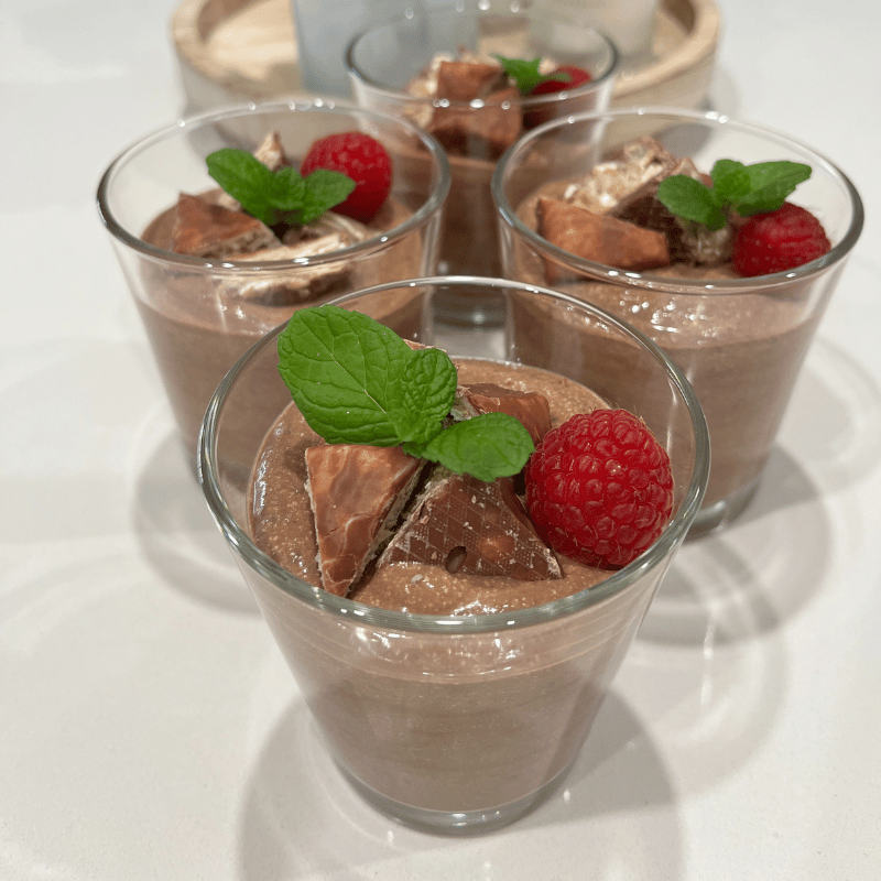 chocolate chia puddings