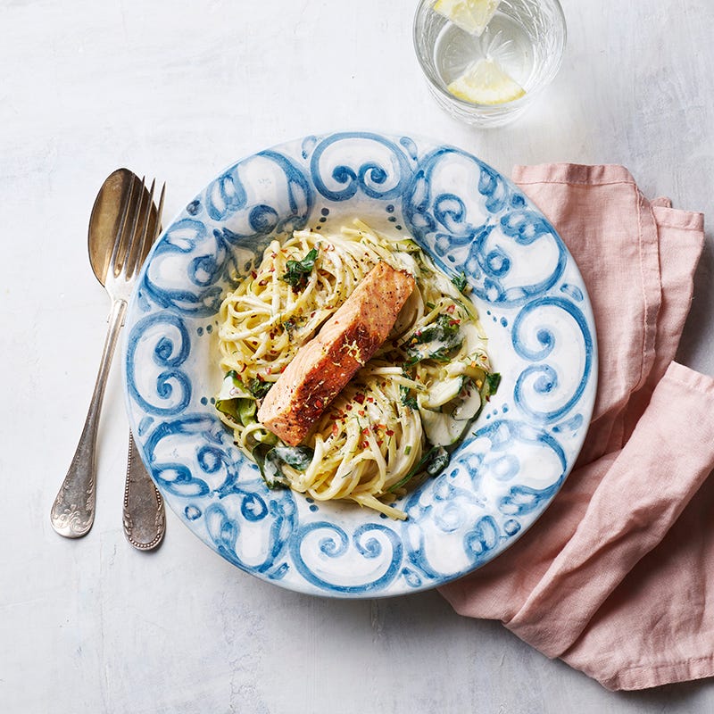 Foto av Lax med linguine i dillsås från WW ViktVäktarna