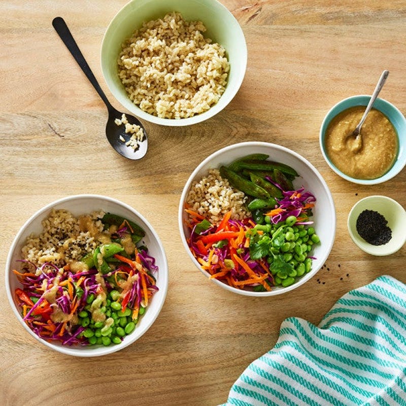 Veggie pokebowl et vinaigrette au miso