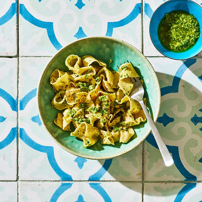 ViktVäktarna - Hemmagjord fullkornspasta med pesto