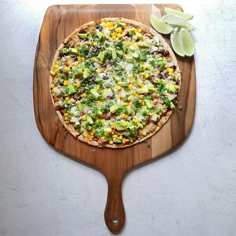 Photo de Pizza au poulet, au maïs et aux haricots noirs par WW