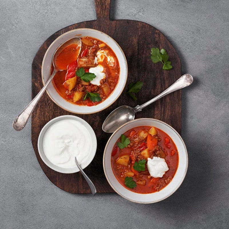Soupe goulasch à la viande hachée