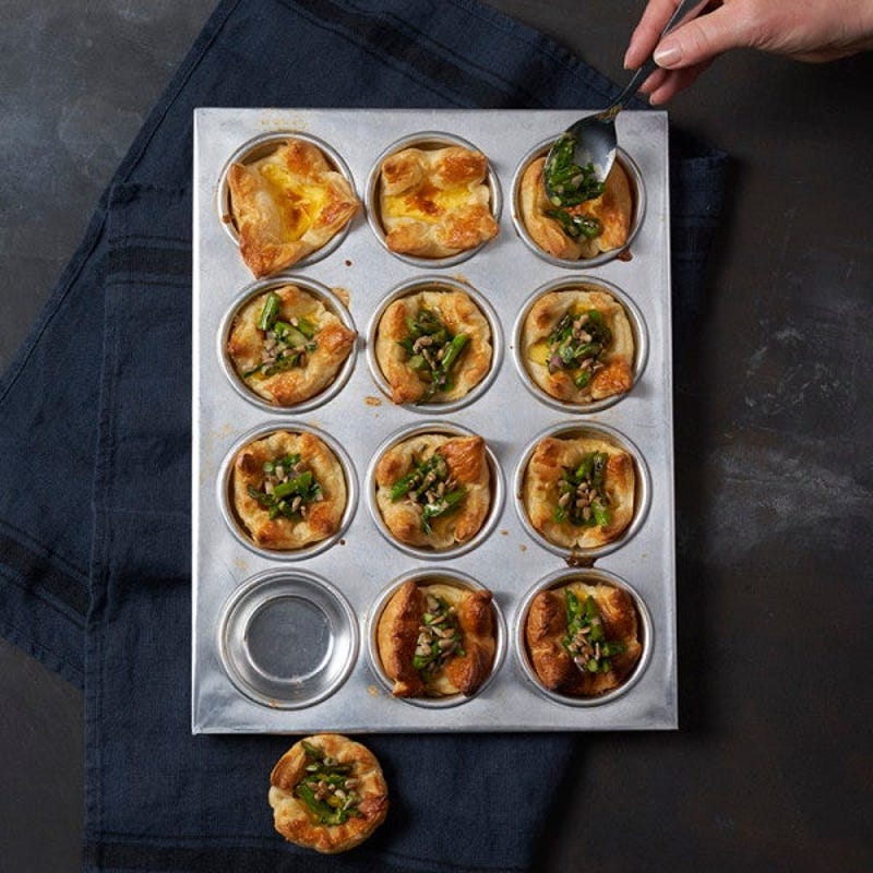Petits paniers feuilletés aux asperges