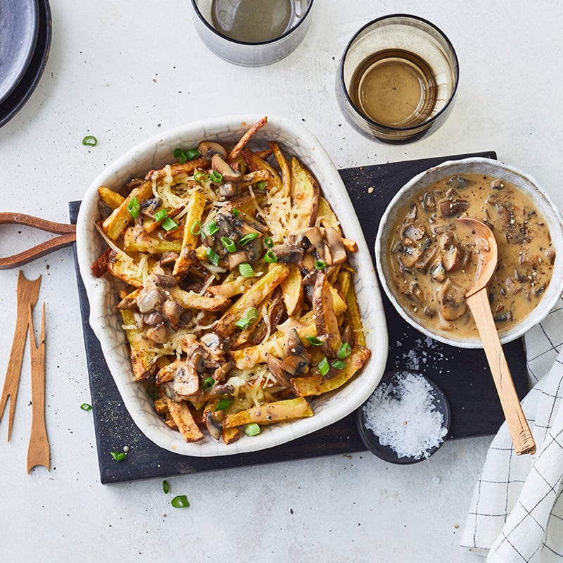 Poutine aus der Heißluftfritteuse