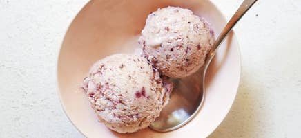 Cherry cheesecake ice cream
