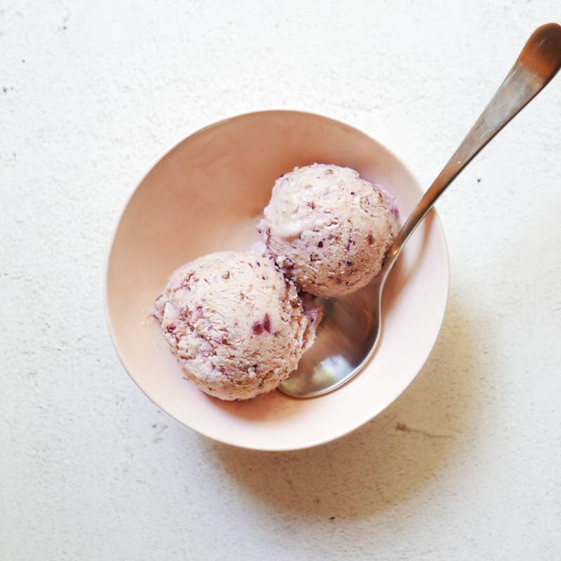 Cherry cheesecake ice cream