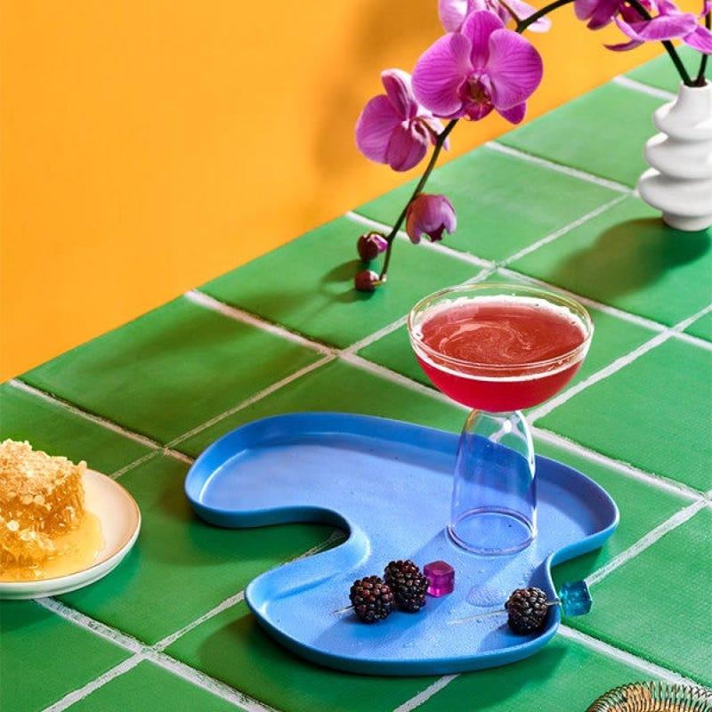 Photo de Cocktail mauve intense de Peter Madrigal par WW