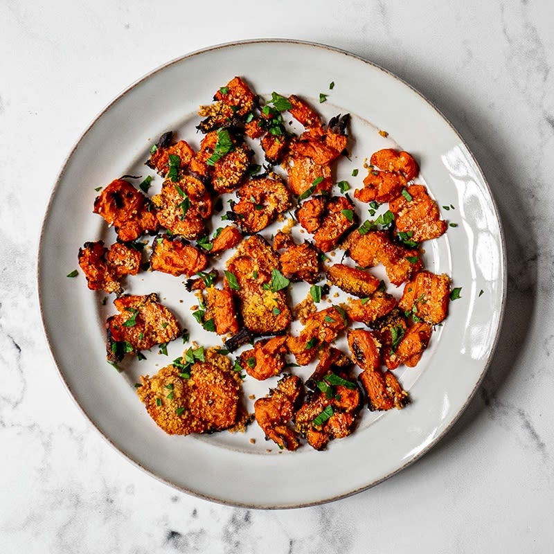 Photo of Smashed carrots with Parmesan by WW