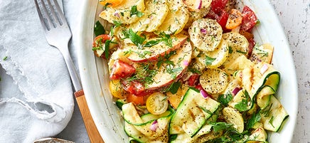 Kartoffelsalat mit gegrillter Zucchini
