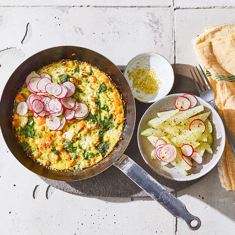 Kichererbsenfrittata mit Garnelen und Kohlrabi