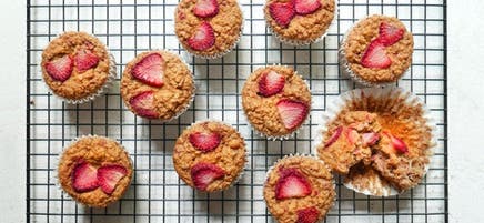 Strawberry & cottage cheese muffins