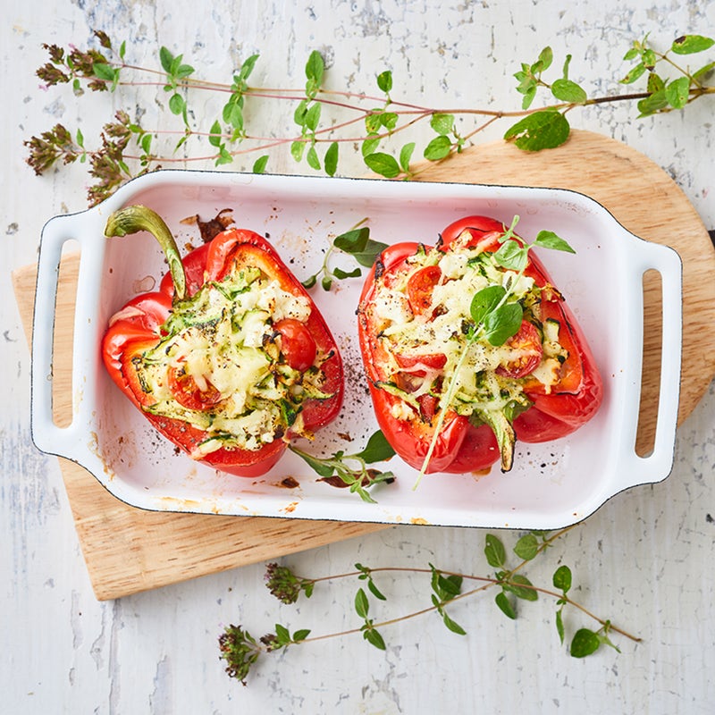 Paprika mit Schafskäse-Gemüse-Füllung