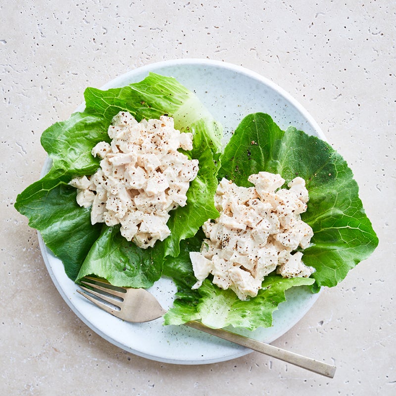 Salatschiffchen/Salatwrap mit Hähnchensalat