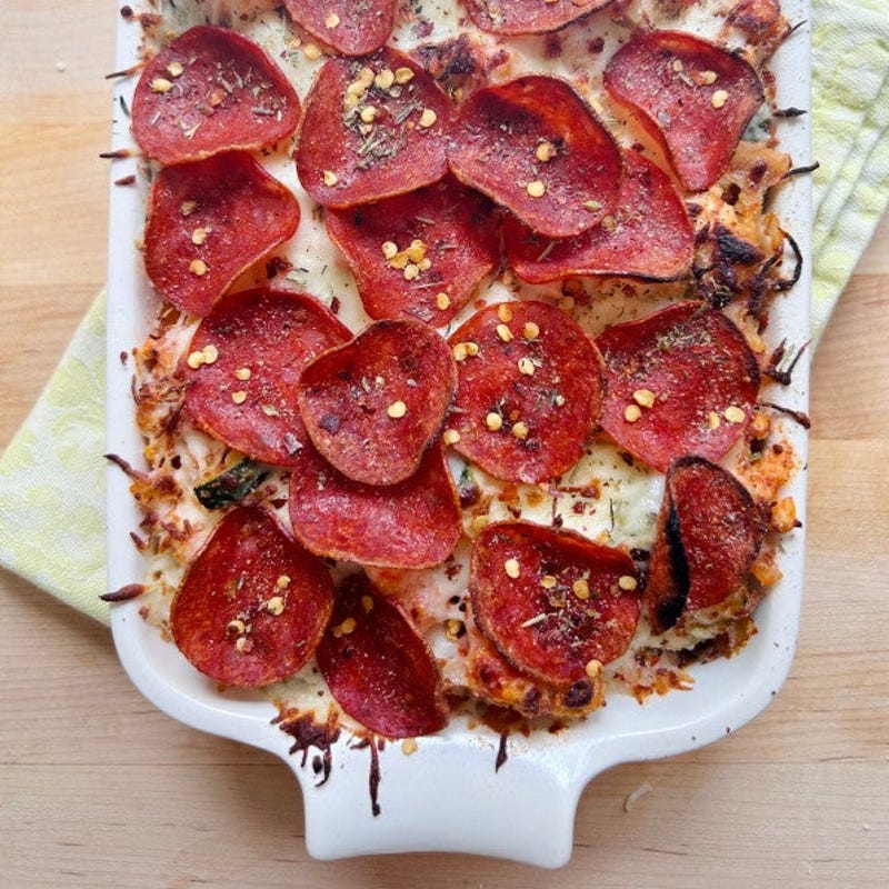 Foto van Pizzabowl met salami door WW