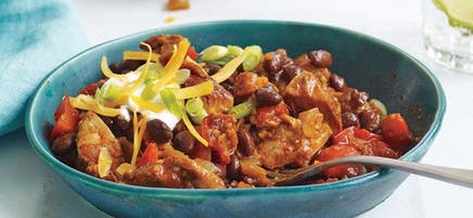 Chili au poulet et aux haricots noirs