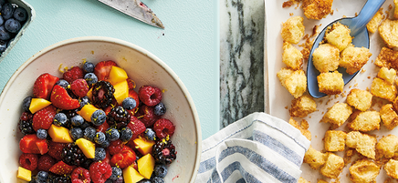 Fruit salad with brioche croutons