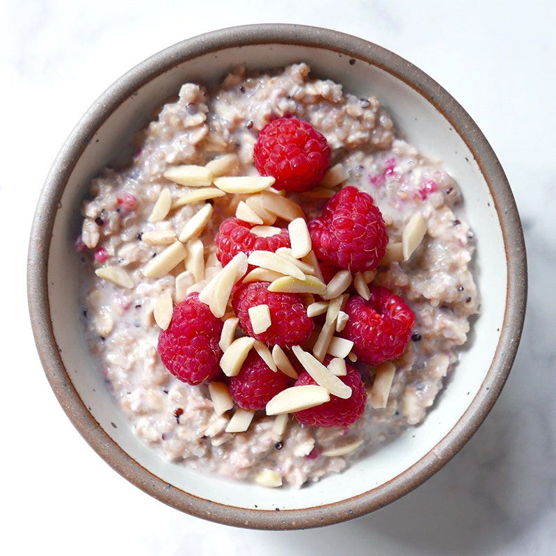 Quinoa and almond overnight oats