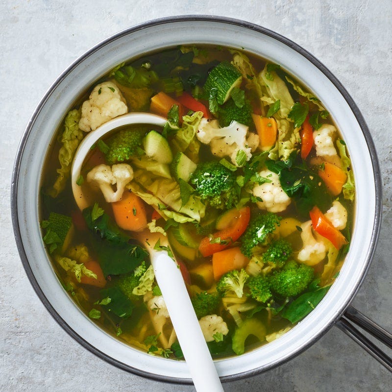 Frische Gemüsesuppe