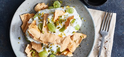 Baklava-Trifle mit Trauben
