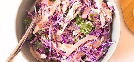 Salade met kip en citroen-yoghurtdressing