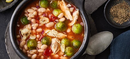 Poulet-Winterminestrone mit weissen Bohnen
