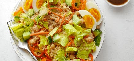 Chickpea and quinoa salad bowl