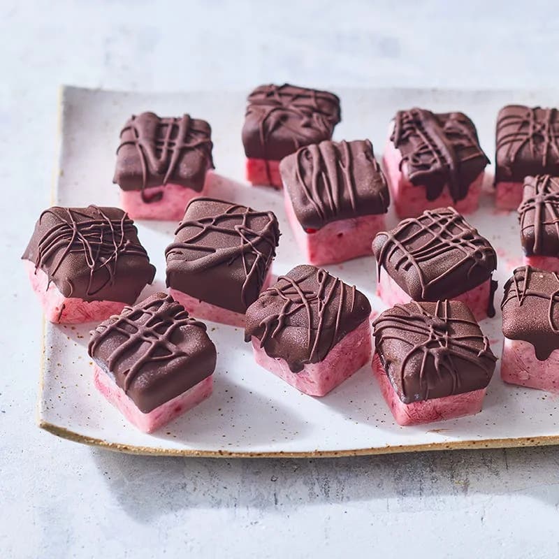Frozen berry bites