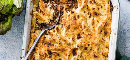Pastitsio (Greek pasta bake)