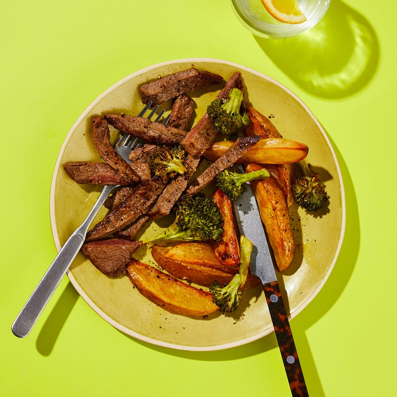 Photo of Flank steak with oven fries and broccoli by WW