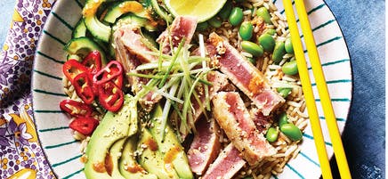 Seared tuna rice bowl